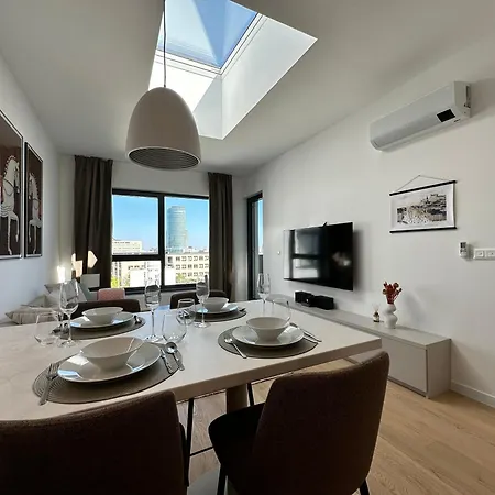 Appartement Brand New, Center, Free Parking, Ac