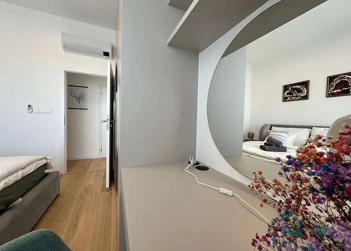 Brand New, Center, Free Parking, Ac Апартаменты *