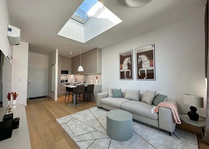 Brand New, Center, Free Parking, Ac براتسيلافا