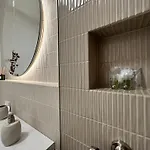 Appartement Brand New, Center, Free Parking, Ac